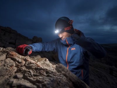 Test terrain : la frontale petzl actik core tient-elle 10 heures en mode mixte et supporte-t-elle le grand froid ?