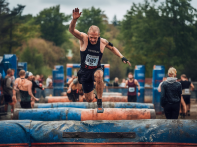 Comment adapter son entraînement si on vise la première place en catégorie vétéran en obstacle race